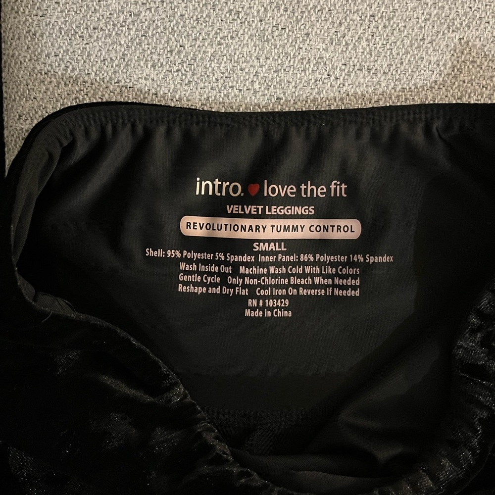 BRAND NEW WITH TAGS INTRO. VELVETY TUMMY CONTROL LEGGINGS!; Black; Size Small